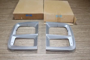 NOS GM CHEVROLET G10-30/GMC G15-35 VAN 78-89 Auto Head Lamp Holder LH-RH - Picture 1 of 6