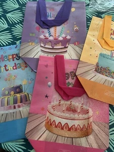 Small Happy Birthday Gift Bag Tote / Party Bag / Pack Of 4 - Picture 1 of 6