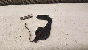 Tronçonneuse Homelite 410 - Gâchette d'arrêt / sécurité 93385 - Bild 1 von 2