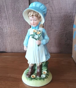 Holly Hobbie Figurine HHF-2 Girl Blue w/Flowers Vintage World Wide Arts 1973  - Picture 1 of 6
