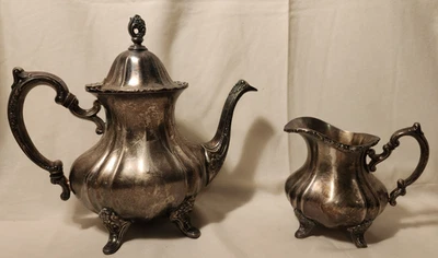 Juego de tetera y crema vintage toalla plateada Gran Duquesa con bisagras... Foto 1 de 4