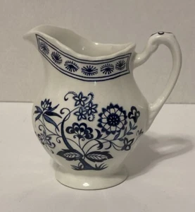 J&G Meakin Blue Nordic Creamer Classic White from England - Picture 1 of 8