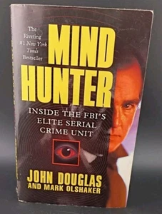 Mind Hunter John Douglas Mark Olshaker 1996 PB 1st edition Pi - Picture 1 of 4