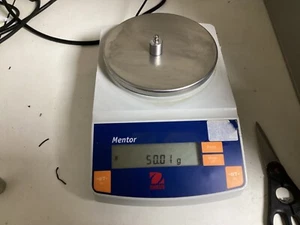 Mentor Analytical Laboratory balance - Picture 1 of 6