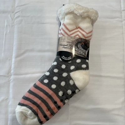 Fashion By Mirabeau Super Soft Thermal Knit Slipper Socks New Holiday Gift! Xmas - Image 1 of 4