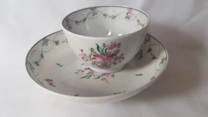 CHARMING ENGLISH NEWHALL TYPE TEA BOWL & SAUCER BOWL CIRCA 1800s - Picture 1 of 8