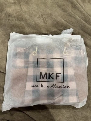 Mia K. Collection ! NWT !  - Image 1 of 4