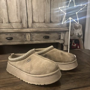 UGG Tazz Women's Size 9 Beige Tan - Picture 1 of 12