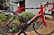 BIANCHI B4P 928 RED CARBON FIBER ROAD BIKE 57CM (SIUTS 177CM-184CM)