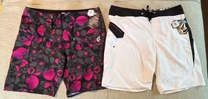 2 Men’s VOLCOM Size 40 Boardshorts NWT Ready for Summer Fun ! - Picture 1 of 24