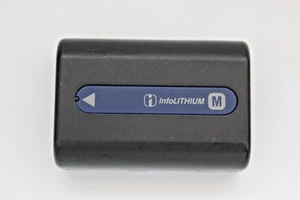 Paquete de baterías genuino Sony NP-FM50 InfoLITHIUM ""M"" Serie NPFM50 NPFM50T SONY - Imagen 1 de 4