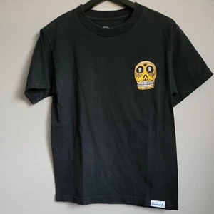 Diamond Supply Co P-Rod Grip Tape Black Size Small Sugar Skull Short Sleeve - Picture 1 of 9