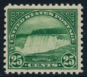 U.S. Scott #568 Very Fine Centering (Mint Hinged)  SCV: $17.50 - Picture 1 of 2