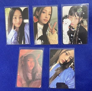 5 tarjetas fotográficas nuevas de jeans K-Pop - Imagen 1 de 11