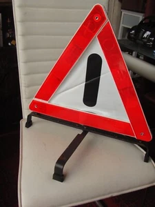 Warndreieck KFZ Bordausstattung - Bild 1 von 4