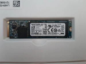 SSD Toshiba 512 GB M.2 2280 THNSN5512GPUK - Zdjęcie 1 z 2