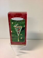 2000 Hallmark Keepsake Ornament-Memories Of Christmas free ship