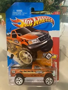 2012 Hot Wheels #206 Thrill Racers-Beach 1/5 Ford F-150 Rame W/Bianco UT5 - Foto 1 di 1