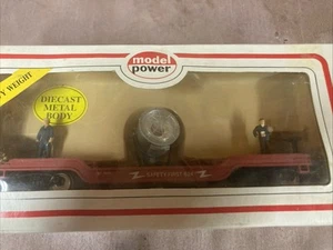 Model Power Heavy Weight HO 8220 40' Depressed Center Flat Car Not Tested - Picture 1 of 5