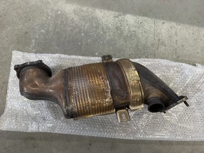 Convertidor catalítico Alfa Romeo Giulia Stelvio 2017-2021 OEM usado. Foto 1 de 4