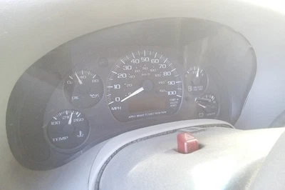 Chevrolet Astro OE 2003 velocímetro calibre grupo 134 k millas Foto 1 de 4