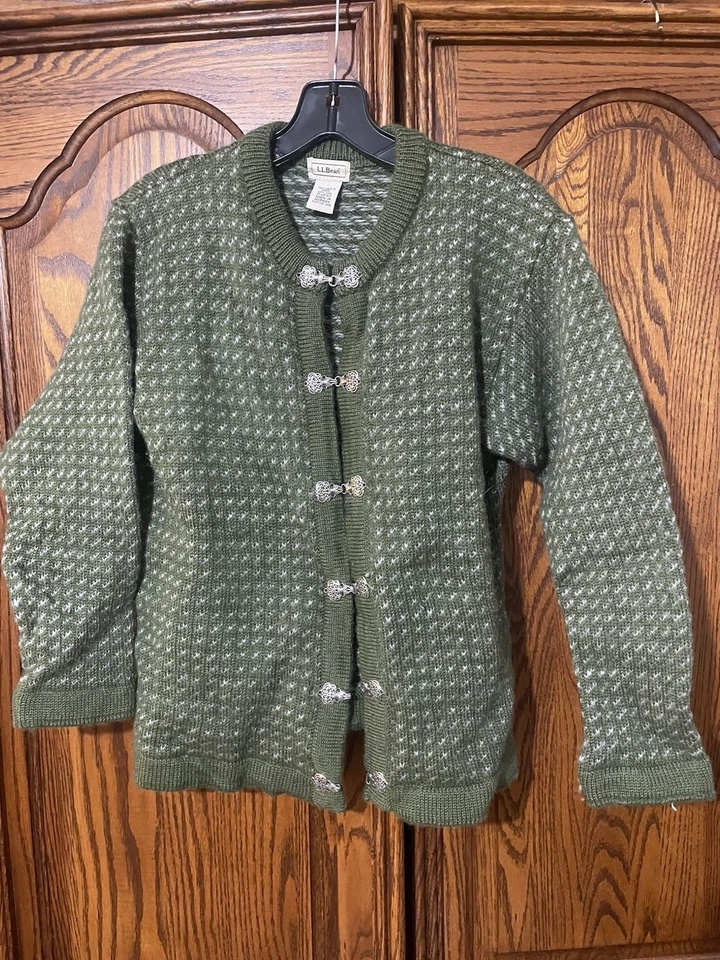 LL Bean Sweater Womens Medium Norwegian Wool Cardigan Metal Clasps Norway Green  - Image 1 of 4