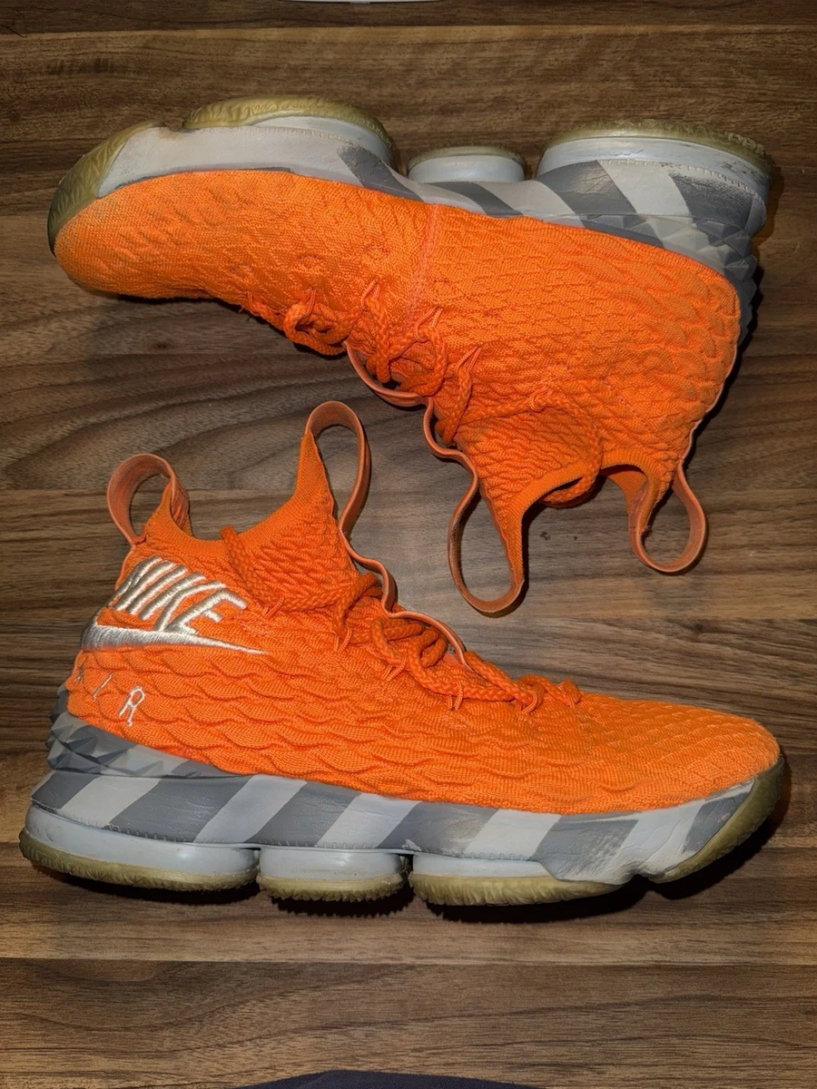 Las mejores ofertas en Nike LeBron 15 PE Orange Box | eBay