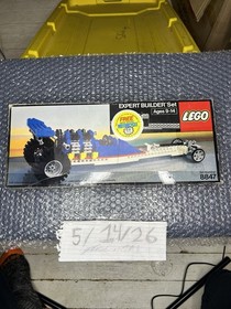LEGO TECHNIC: Dragster (8847) Used For Display