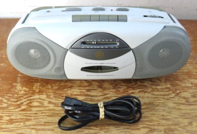 Reproductor/grabador de casete de radio AM/FM marca electro vintage modelo #: 7430 Foto 1 de 4