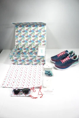 Saucony x Goodr Kinvara 10 Shoes Women's Sz 10.5 Flamingo w Laces Sunglasses Bag - Image 1 of 4