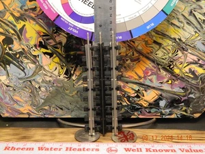 K Line 5.5" Super K Conversion Shadow Rail, O gauge 2 rails silver, 1 rail blk - Picture 1 of 3