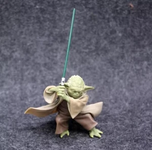 Star Wars Yoda Figura de Acción Hasbro Juguete 8cm - Maestro Jedi Yoda Coleccionista PVC - Imagen 1 de 14