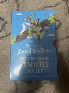 The World of David Walliams Fun-Tastic Families Box Set Paperback NEW - Picture 1 of 4