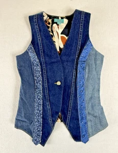 Vintage Patchwork Denim Vest Women's Small Boho Western Button Multi-Wash - Picture 1 of 11