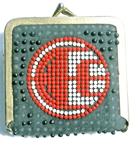 KIT DE COSTURA MINI BOLSILLO CON CUENTAS DE COLECCIÓN BLOQUEO DE BESO HECHO EN HONG KONG C TODAS LAS FOTOS LEER - Imagen 1 de 7