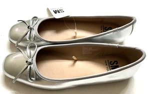 SM New York (Steve Madden) silberne Ballerinas brandneu Damengröße 10 - Bild 1 von 10