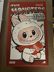 Pop Mart The Monsters x Coca-Cola Vinyl Face Blind Box Figura Sigillato Mai Aperto - Foto 1 di 4