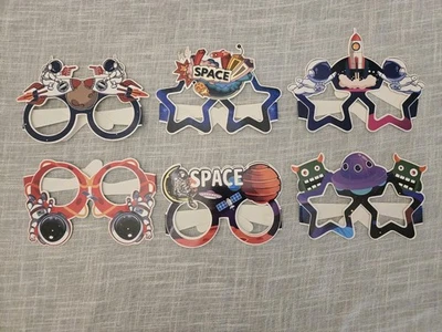 Astro Bot Suministros de Fiesta Decoración de Cumpleaños 12 Piezas Máscara Fotomatón Accesorios Vendedor de EE. UU. Foto 1 de 4