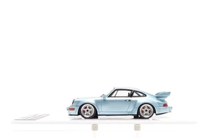 Make Up Vision 1:43 Porsche 911 Carrera RSR 3.8 (964) in Horizon Blue (VM162G) - Picture 1 of 9