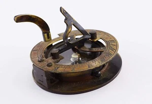 Brass Round Sundial Compass Boating Hiking Map Reading Compass LOTS of 10 Pcs - Picture 1 of 4