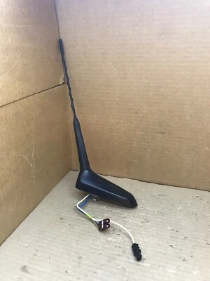 Chevrolet Cruze 2011-2014 OEM antena de techo negro base de radio GM Chevy 95227775 Foto 1 de 4