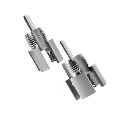 Carbon steel Internal and External Pipe Threading Tool Set 1/2 inch, 3/4 inch - Image 1 of 4