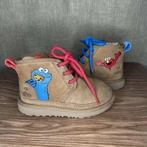 Uggs Gr. 10 Kinder Sesamstraße Krümelmonster Elmo - Bild 1 von 8