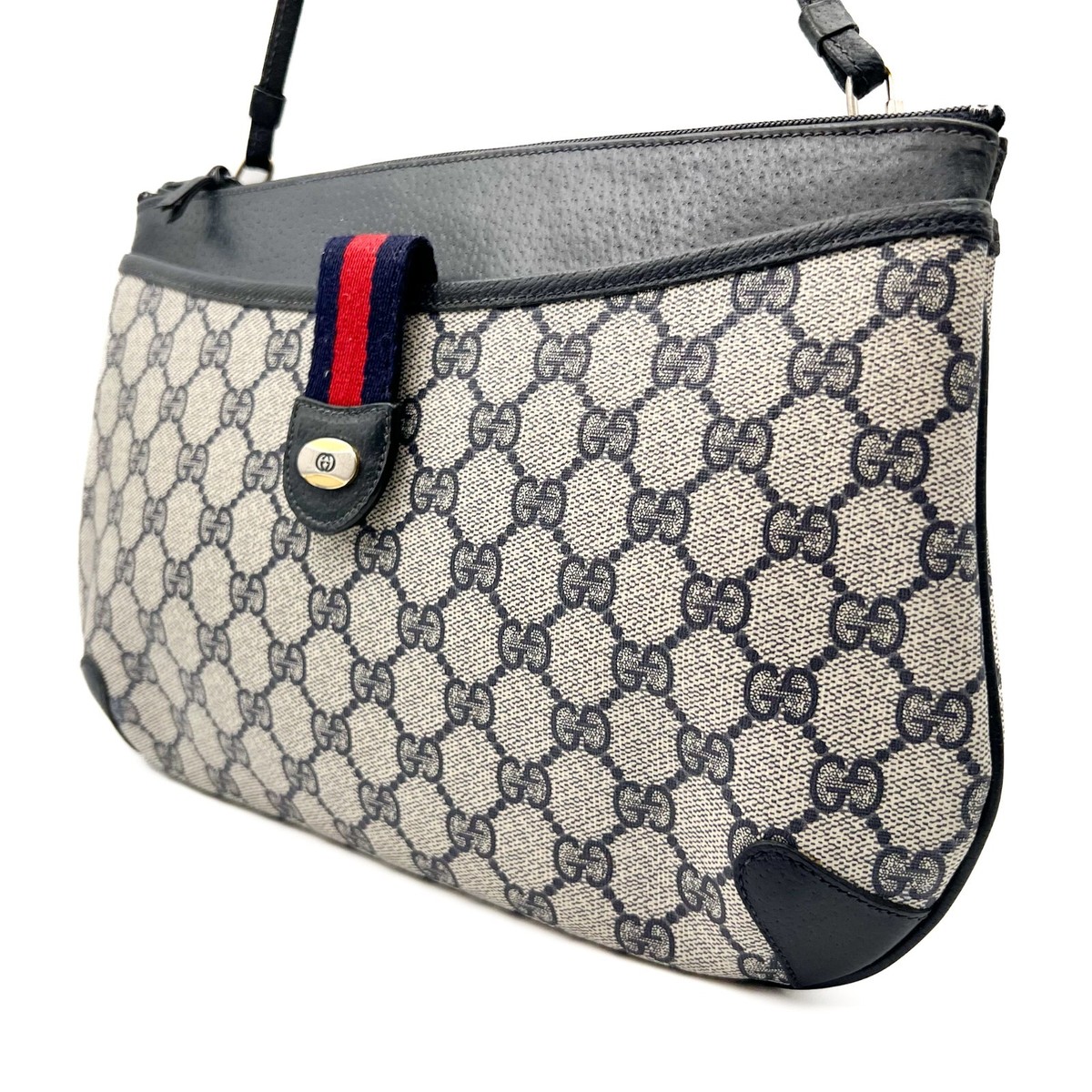 Gucci Shoulder Bag Lined Bags & Handbags for Women for sale Gucci Shoulder Bag Lined Bags & Handbags for Women for sale