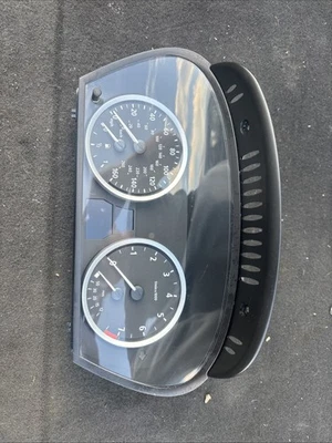 2005 BMW 530i instrumento velocímetro cluster 62.11-6 974 574 fabricante de equipamento original (32 C) - Imagem 1 de 4