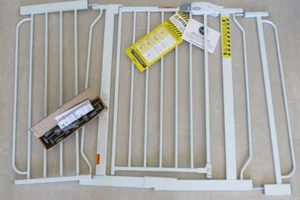 Regalo Easy Step extra breit 124cm Baby Tor Treppe 29" - 48" breit 30" hoch weiß - Bild 1 von 5