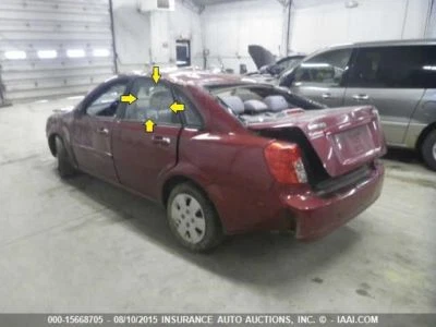 Suzuki Forenza 2008 sedán conductor puerta trasera izquierda ventana de vidrio solamente Foto 1 de 4