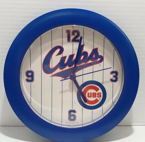 Chicago Cubs Wall Clock Vintage 1993 Great Working Condition! Cover