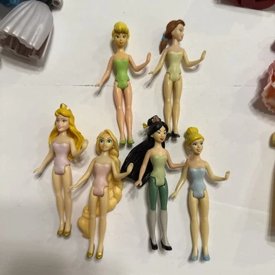 Disney Princesses Pocket Dolls Snap On Dresses Dolls & dresses - Image 1 of 4