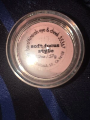 NEW BareMinerals Eye Cheek Color Shadow Blush SOFT FOCUS STYLE .02oz/.57g *read* - Image 1 of 4